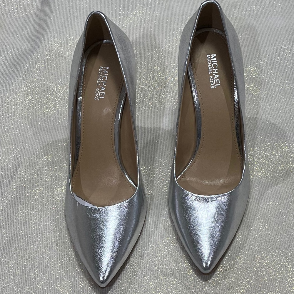 Ladies Heeled Shoe